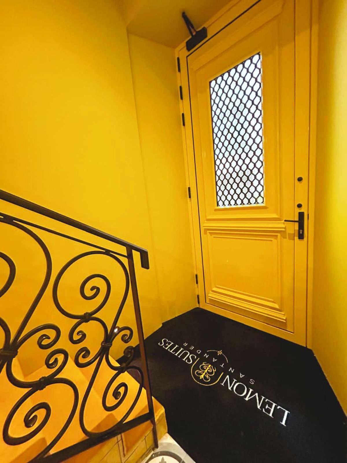 Lemon Suites Сантандер Екстериор снимка