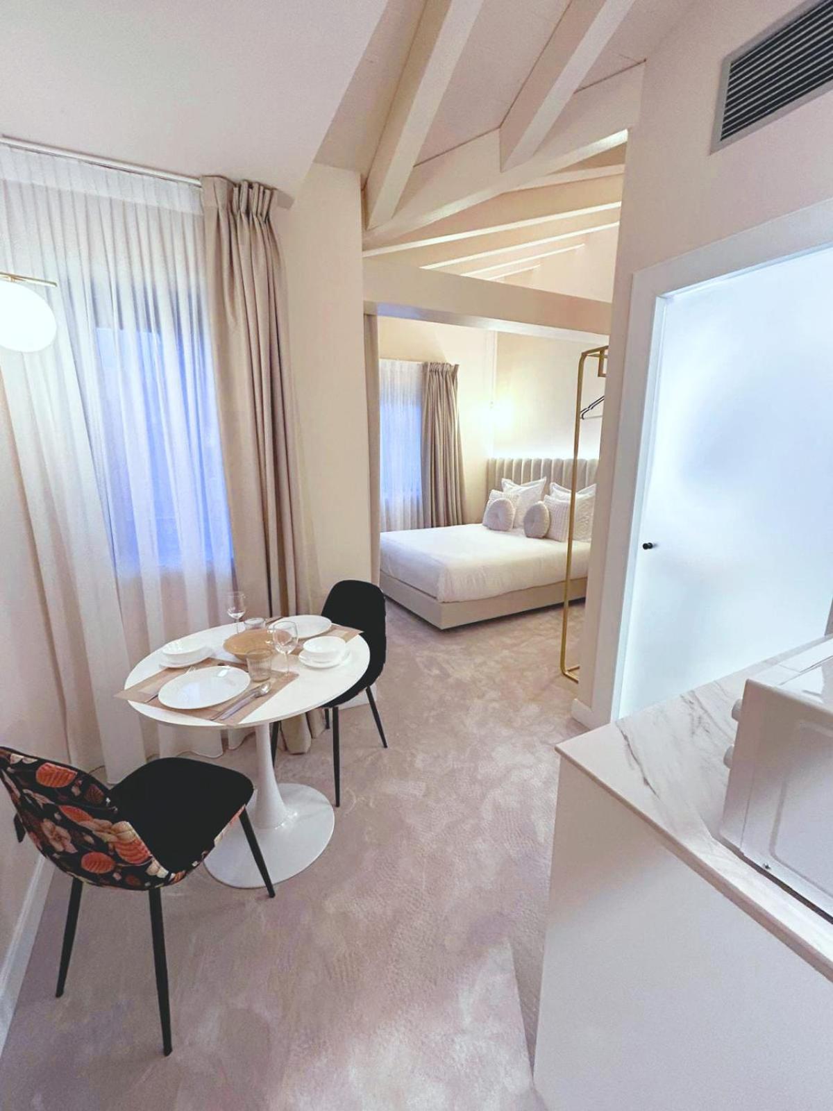 Lemon Suites Сантандер Екстериор снимка